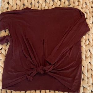 Beyond Yoga tie back long sleeve top